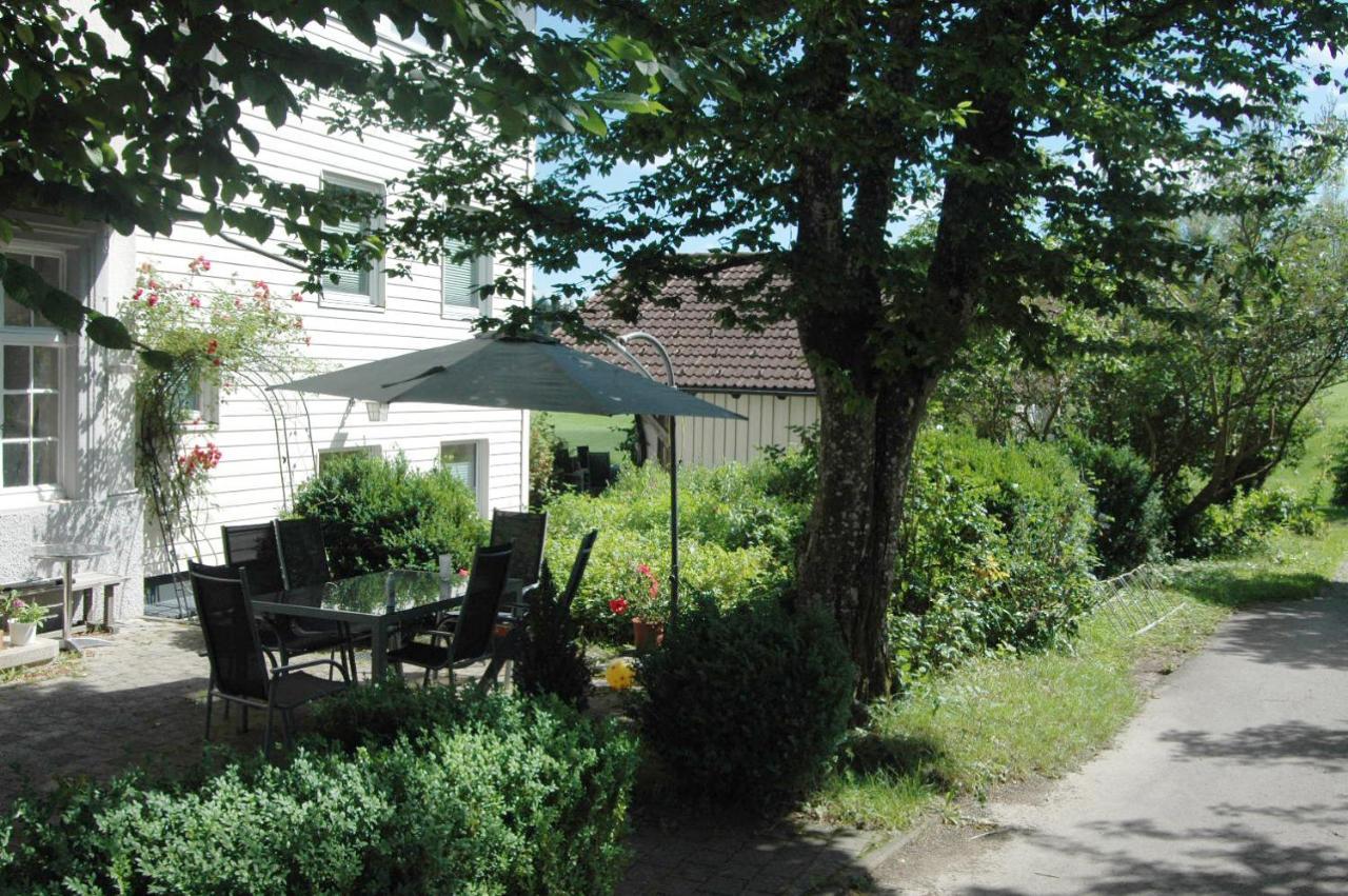 Appartement Altes Schulhaus à Argenbuhl Extérieur photo